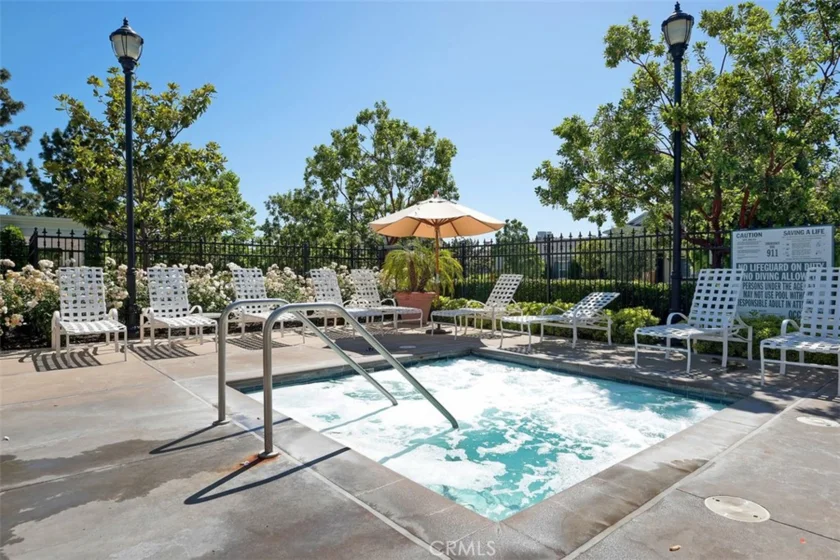 1487 Montgomery photo 41