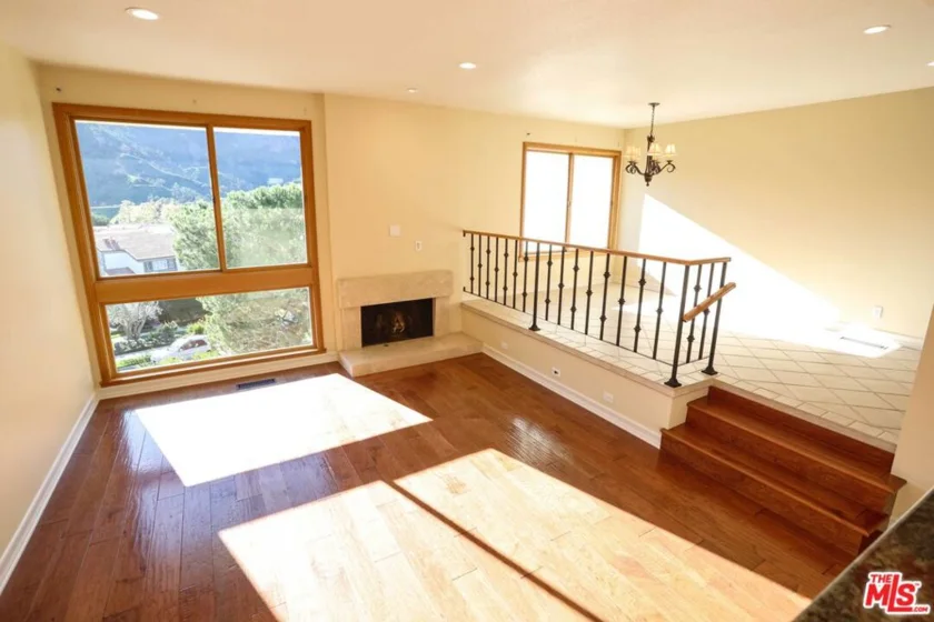 17097 Palisades Circle photo 23
