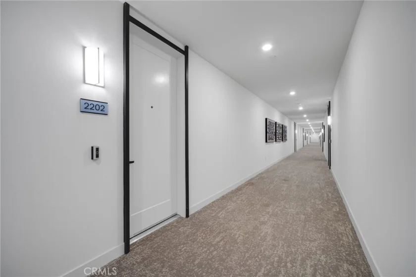 2202 Rivington photo 2