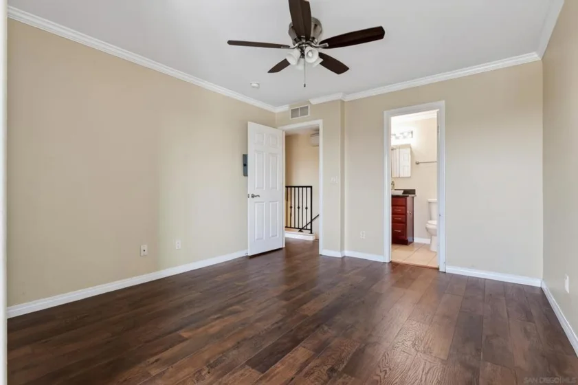 5252 Balboa Arms Drive #153 photo 15
