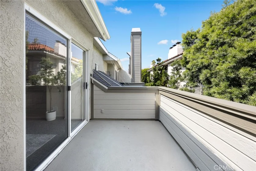 961 E California Boulevard #327 photo 25
