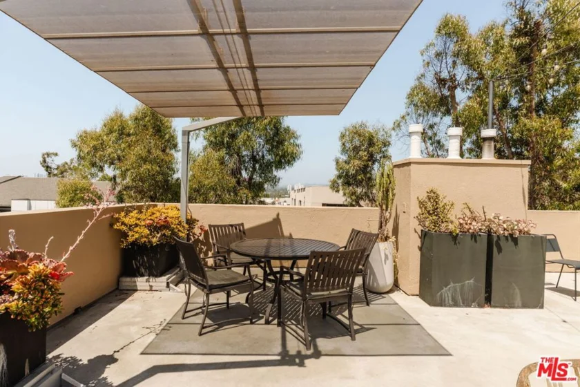 750 N Kings Road #315 photo 17