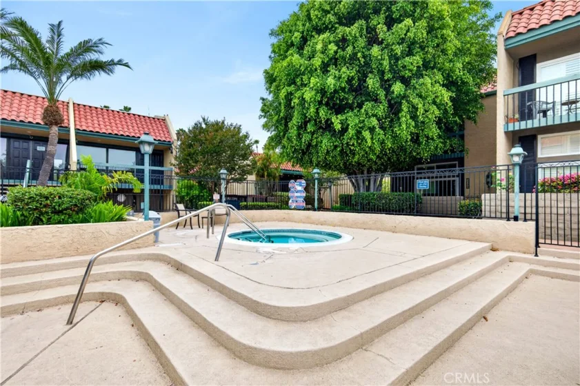 1024 Palo Verde Avenue photo 35