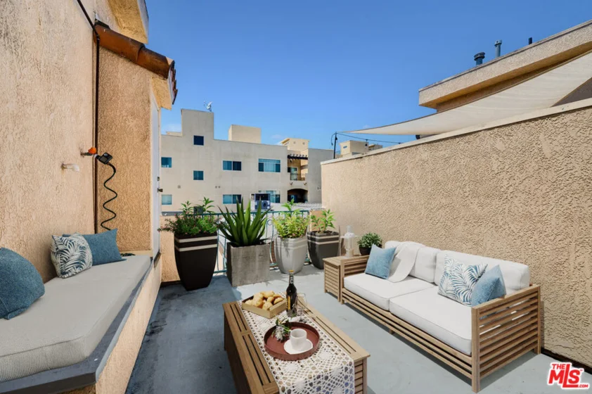 10924 Bloomfield Street #7 photo 11