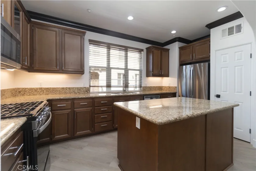 4453 Owens #101 photo 15
