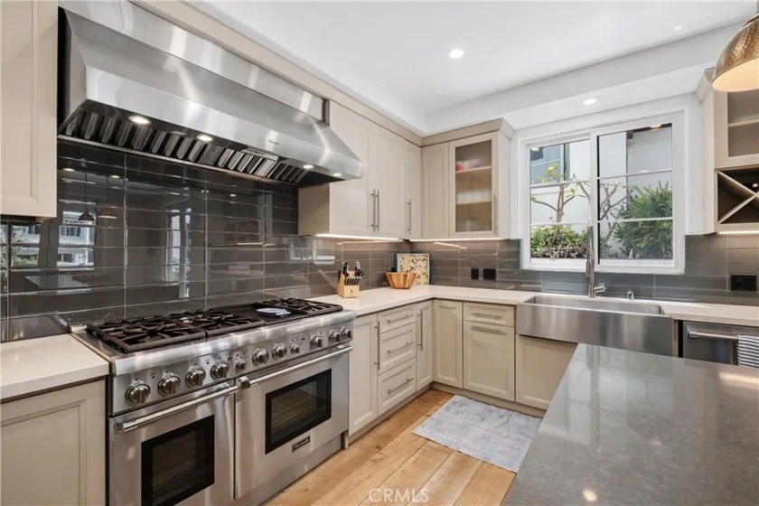 407 Avenida Santa Barbara #A photo 9