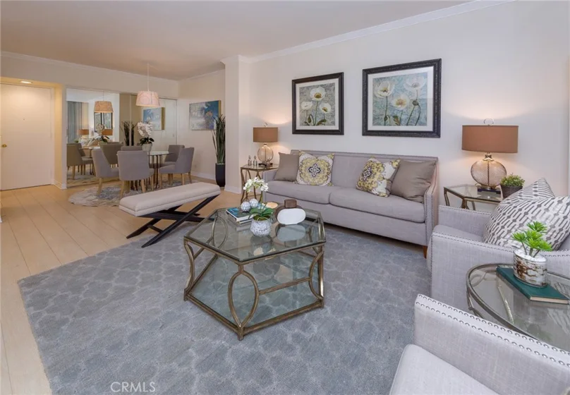 10433 Wilshire Boulevard #405 photo 1