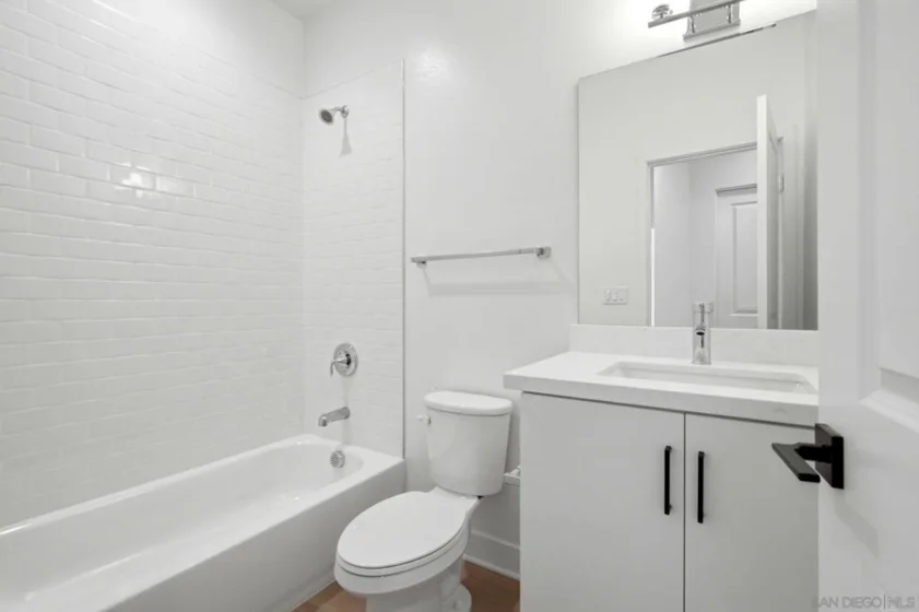 244 Pico Avenue #13 photo 25