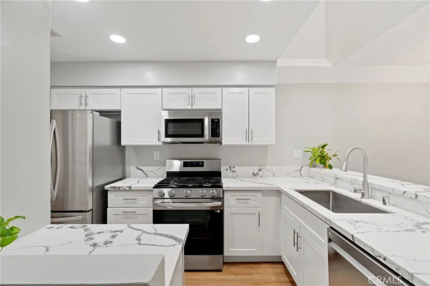 1054 Seco Street #205 photo 1