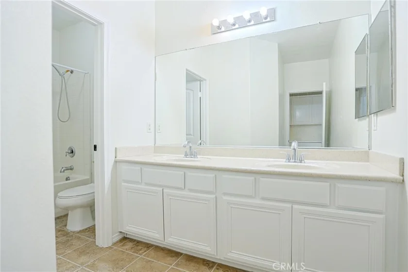 40322 Ariel Hope photo 64