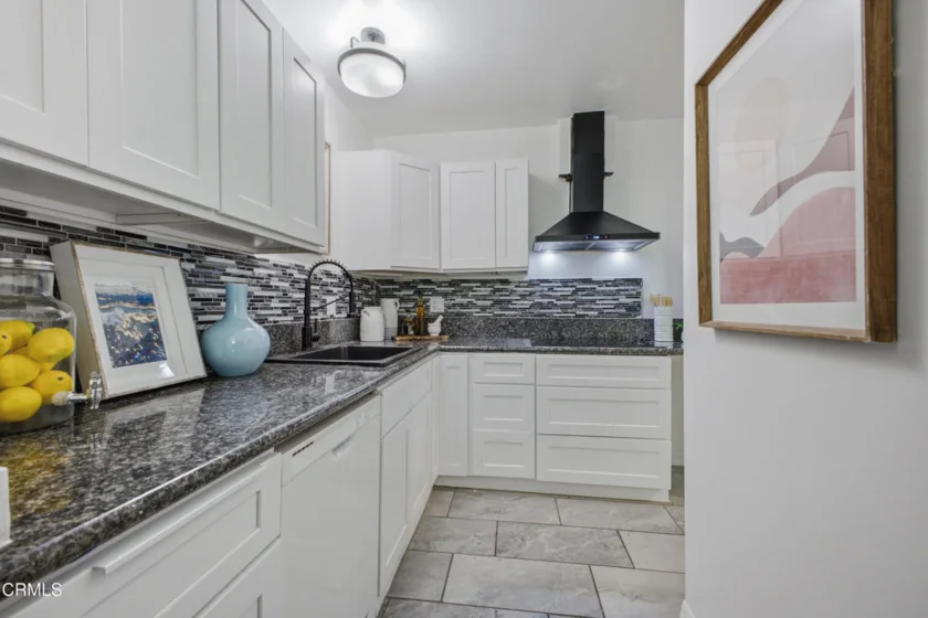 245 Aster Street #6 photo 9