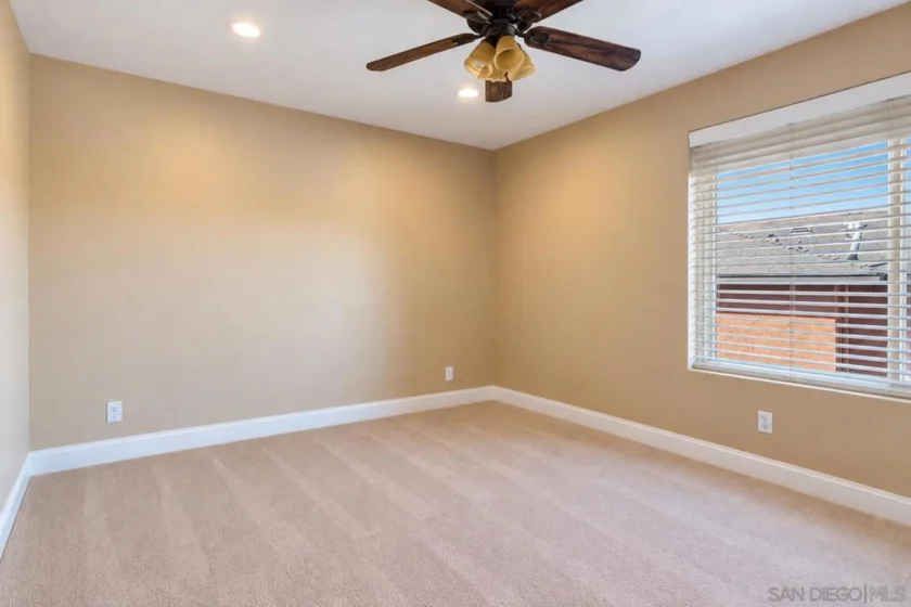 310 Sun Court photo 17