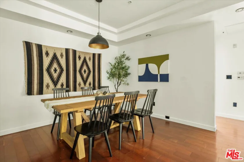 417 S Westmoreland Avenue #404 photo 2