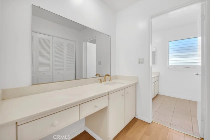 8100 Canby Avenue #4 photo 16