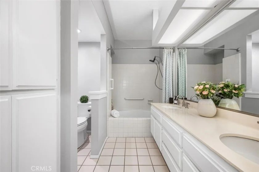 5146 Dorado Drive #106 photo 25