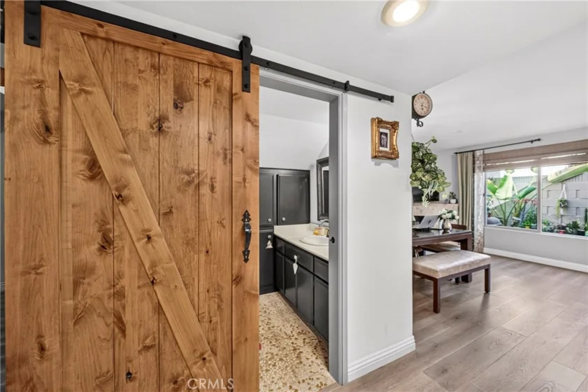 9522 Linda Ln photo 18