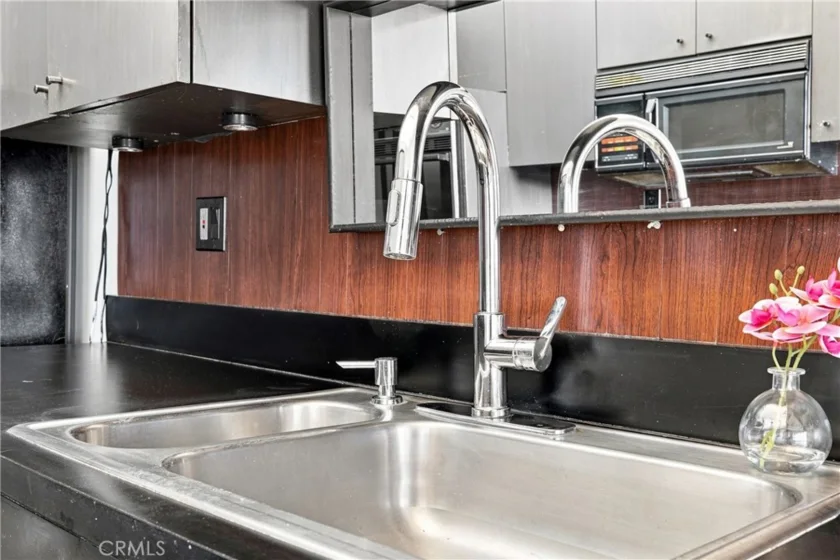 7250 Franklin Avenue #804 photo 8