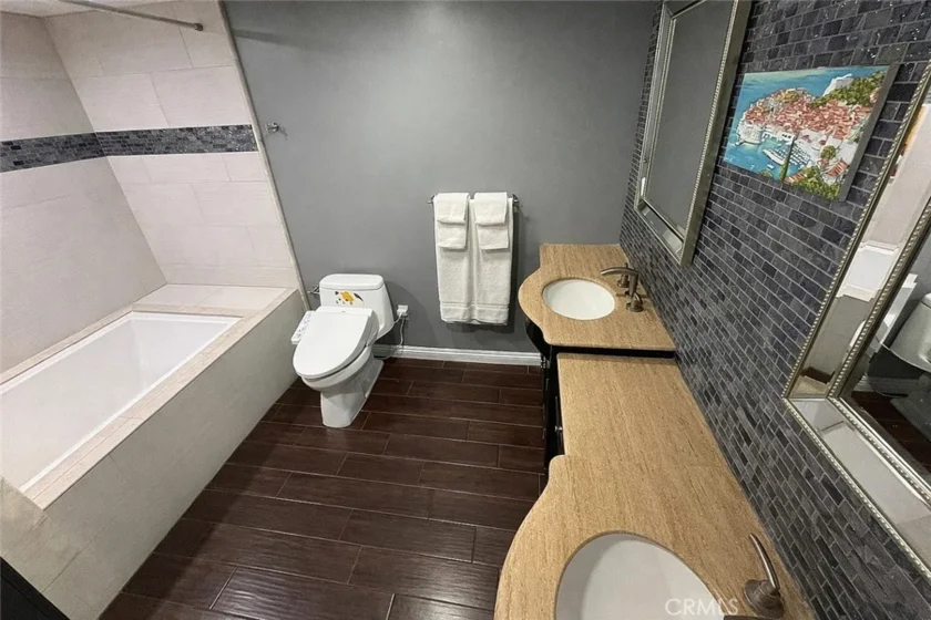 525 E Seaside Way #1509 photo 16
