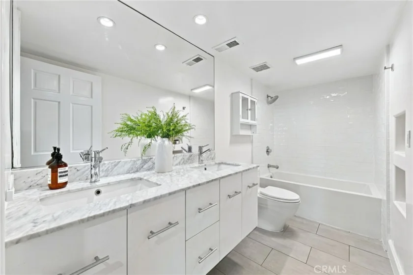 1222 Las Arenas Way #23 photo 34