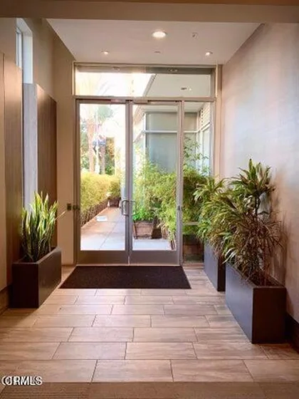 482 S Arroyo #410 photo 3