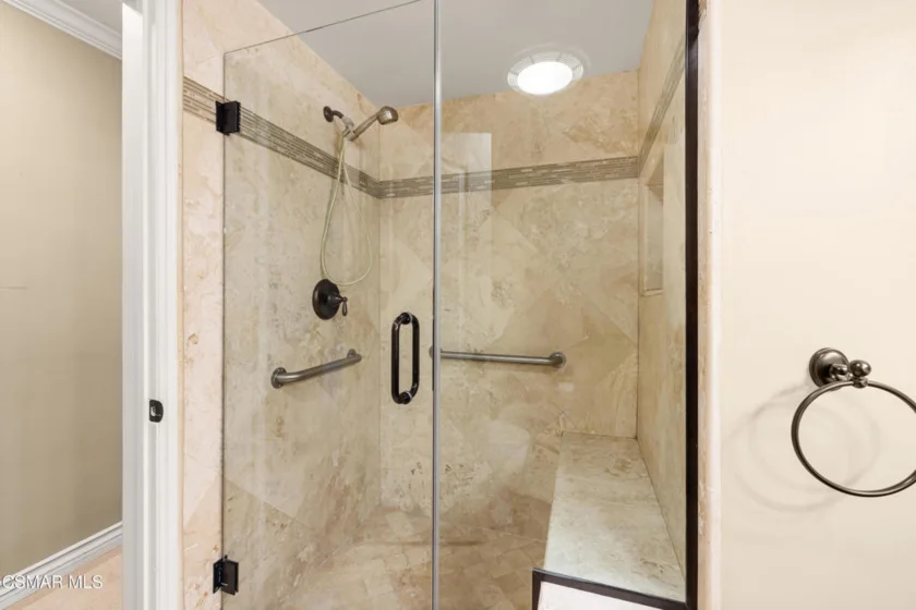 4950 Louise Avenue #301 photo 21