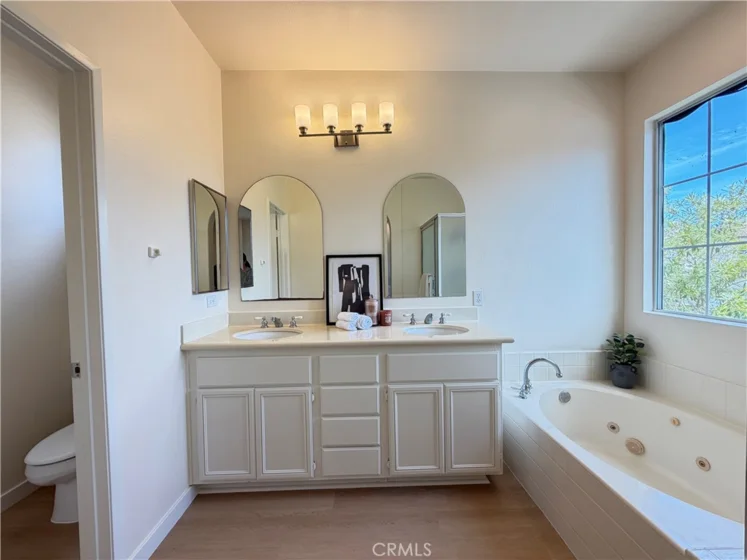 15 Allaire Way photo 16