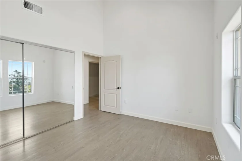 555 E Santa Anita #301 photo 29