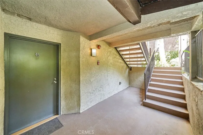 950 N Kings Road #45 photo 24