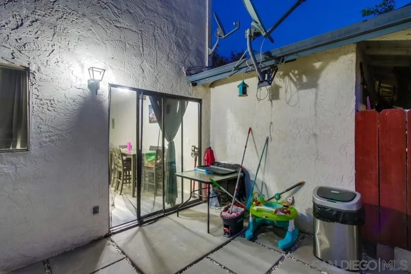 3433 Los Mochis Way photo 7