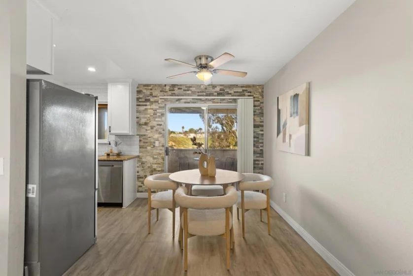 522 Calle Montecito #114 photo 6