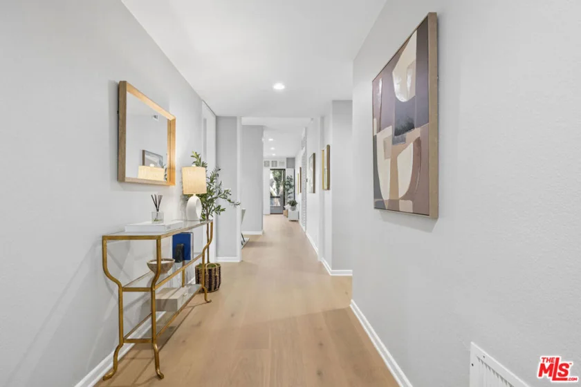 141 S Linden Drive #104 photo 3