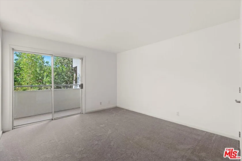 4702 Fulton Avenue #202 photo 12