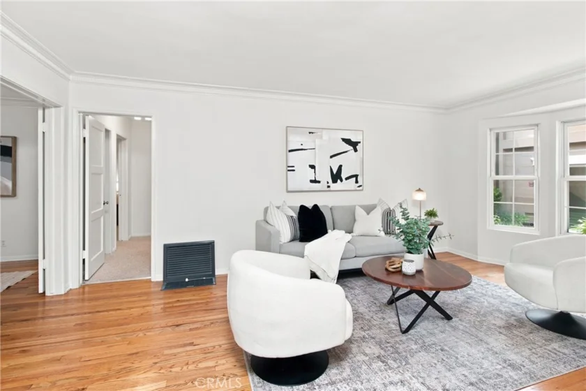 15034 Dickens Street #4 photo 5