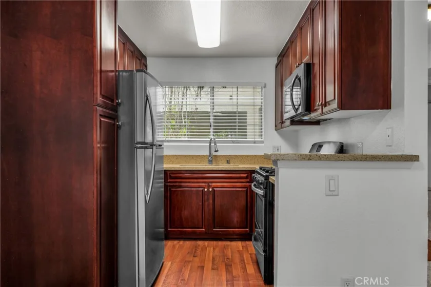 5500 Owensmouth Avenue #228 photo 6
