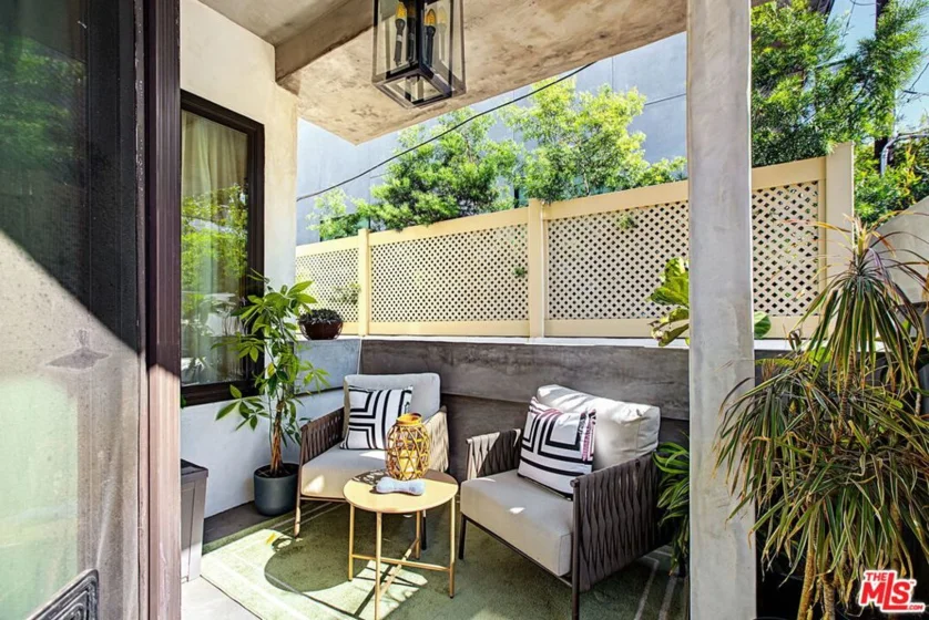 839 Larrabee Street #2 photo 30