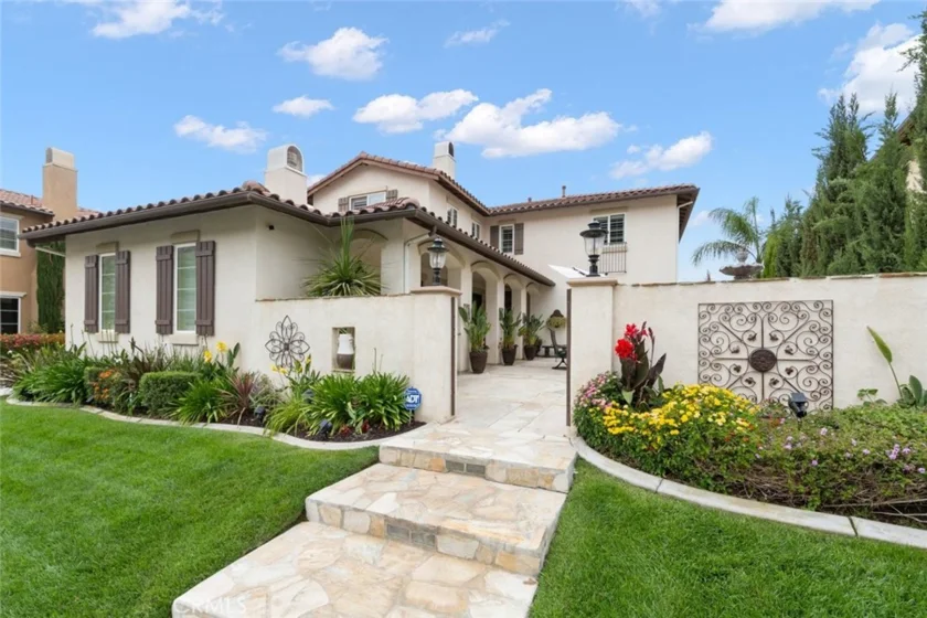 26812 Desert Locus Street photo