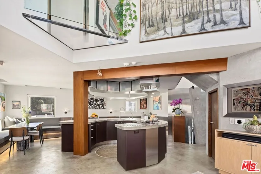 24 Eastwind Street #2 photo 3