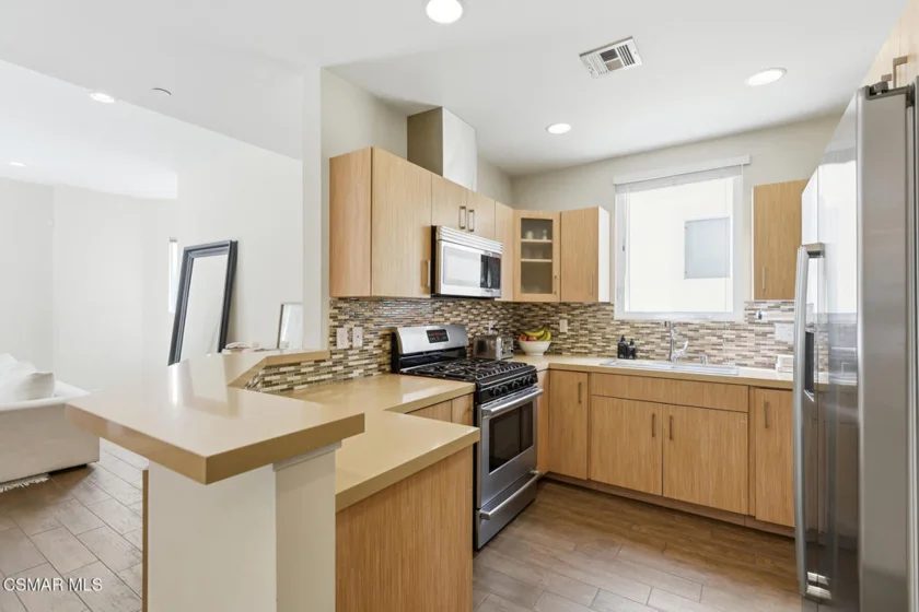4541 Colfax Avenue #101 photo 14