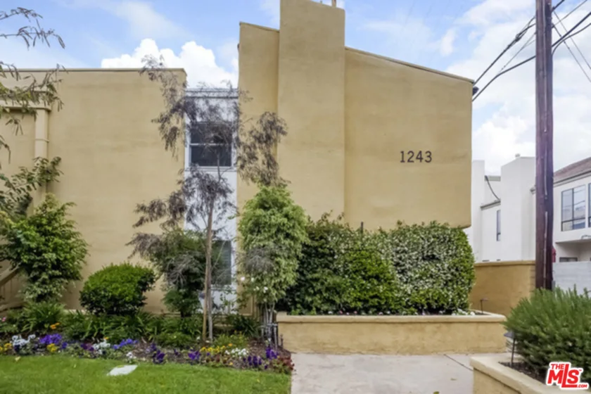 1243 Yale Street #13 photo 1