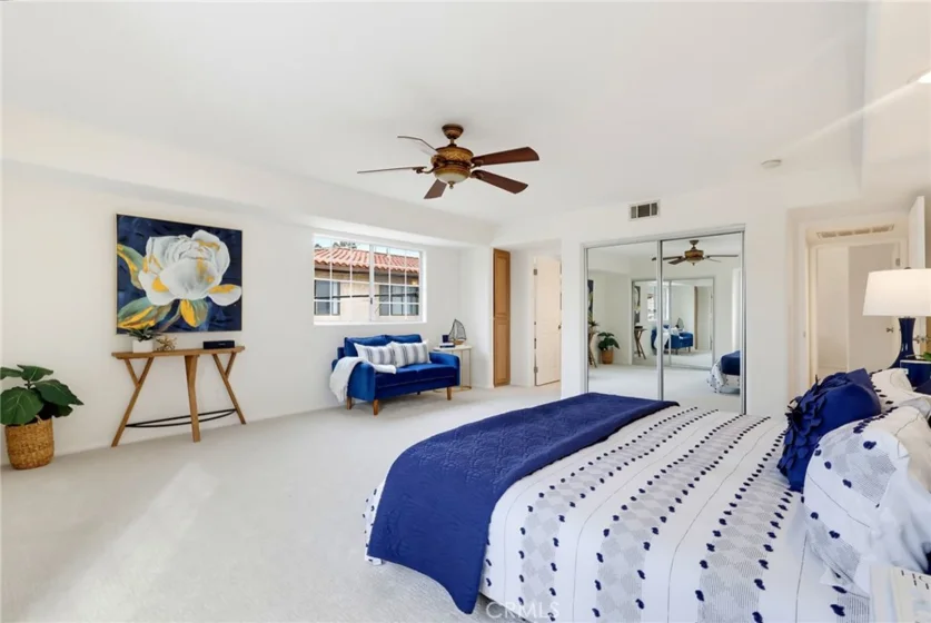 1073 W 9th Street #202 photo 29