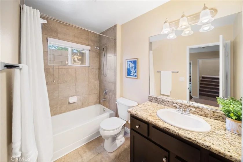 6168 Lincoln photo 17