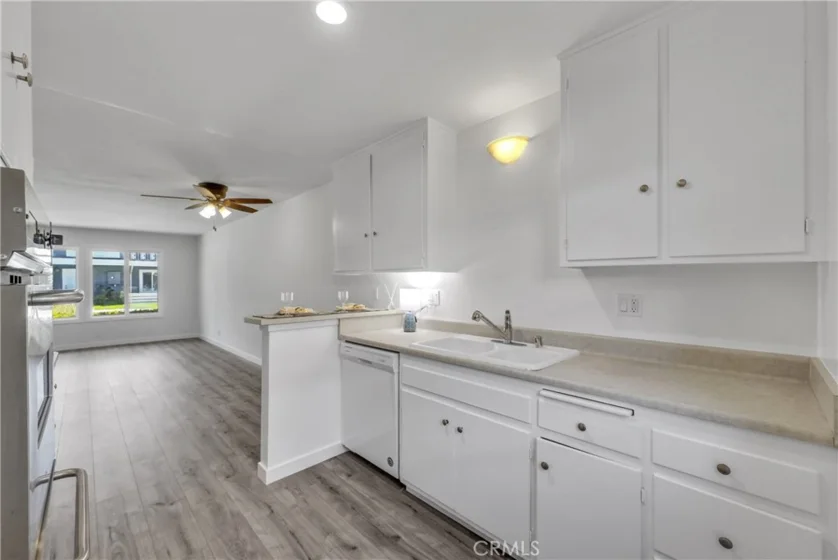 107 Lexington photo 4
