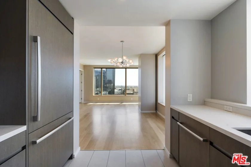 889 Francisco Street #1206 photo 5