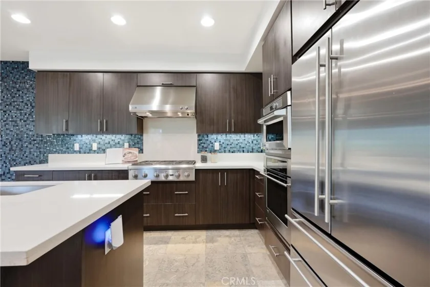 43 Gramercy photo 19