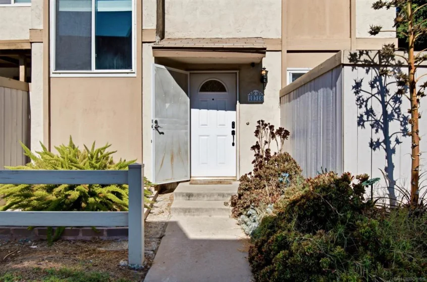 10316 Great Rock Road photo 2