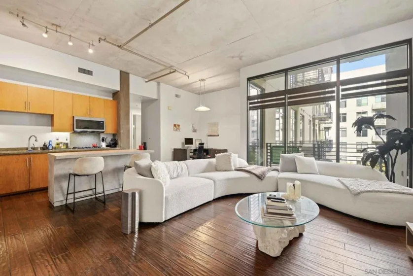 1050 Island Avenue #422 photo 1