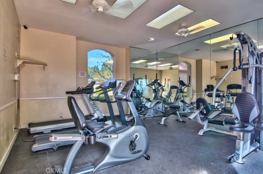 2425 Del Mar photo 29