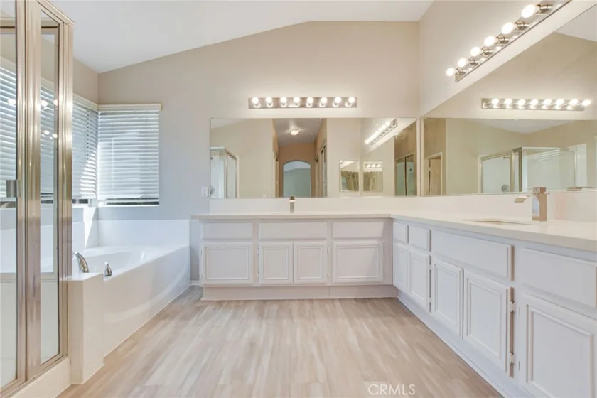 32904 Cinon Drive photo 40