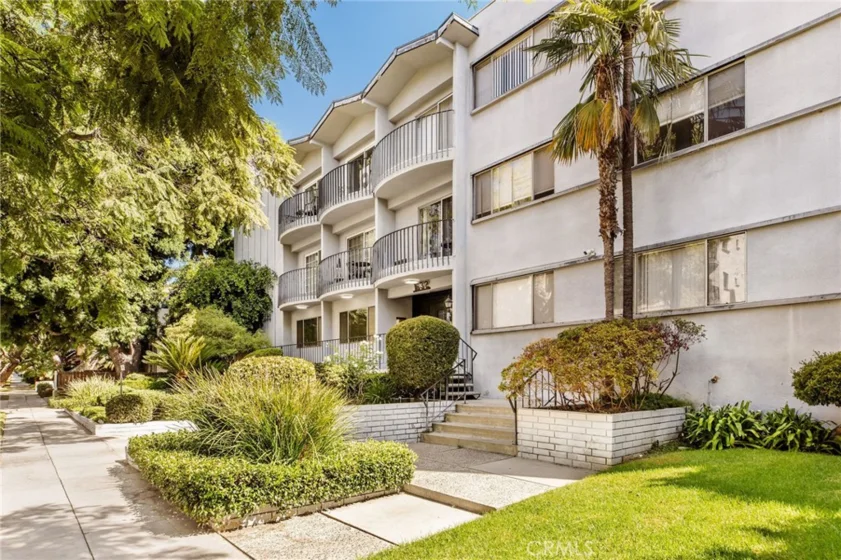 1632 Camden #204 photo 28