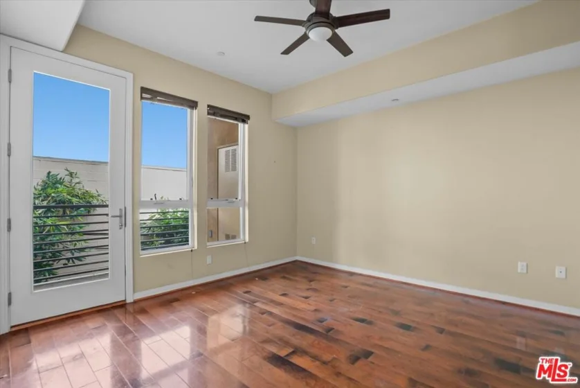 4050 Glencoe Avenue #309 photo 16